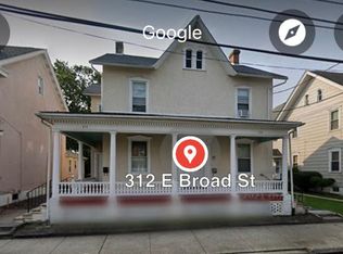 312 E Broad St APT A, Quakertown, PA 18951