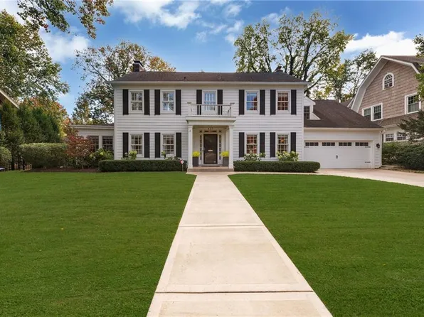 637 W 58th St, Kansas City, MO 64113