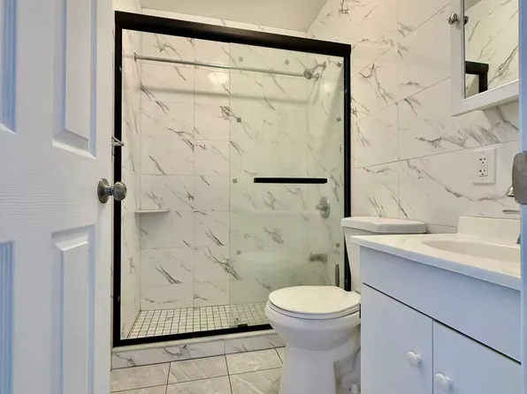 7202 13th Ave, Brooklyn, NY