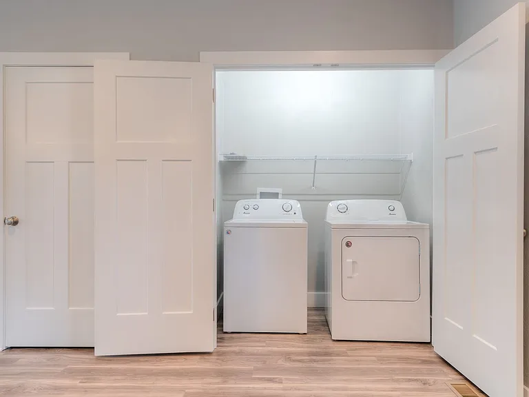 214 Uptown Trl — Photo 17