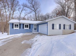 1001 Elmdale St NE, Grand Rapids, MI 49525