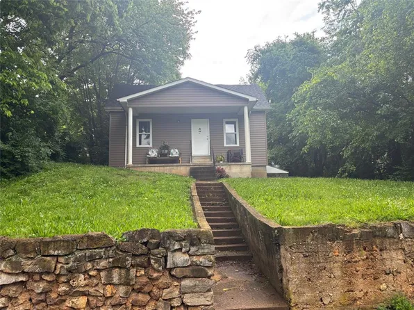 407 S Mine La Motte St, Fredericktown, MO 63645