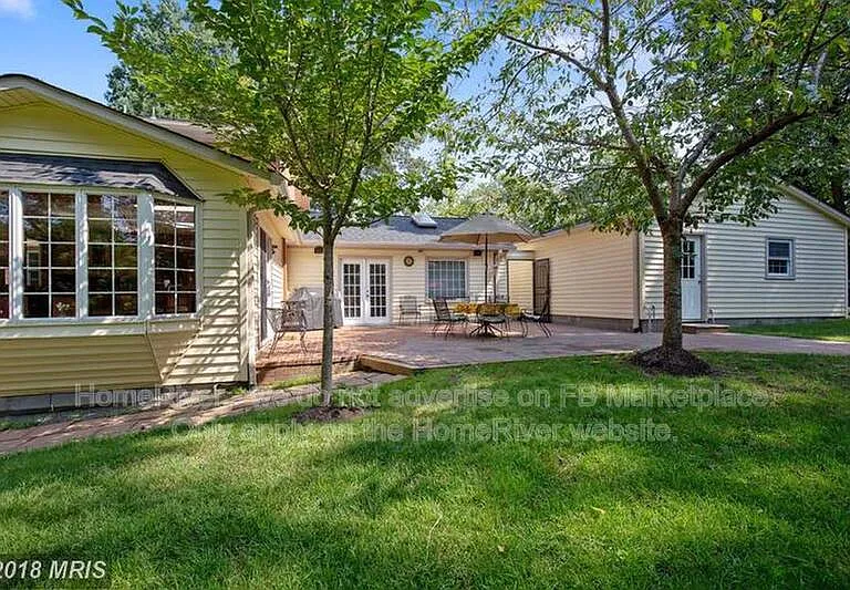 4417 Neptune Dr — Photo 25