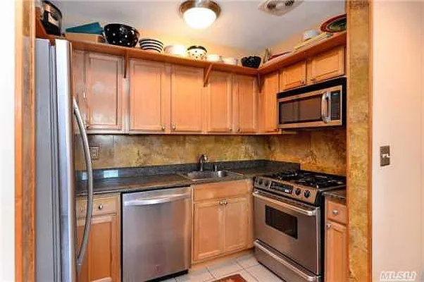 Sold by Exit Kingdom Realty | media 14