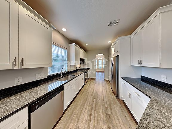 3rd image of 3540 Firenze Dr