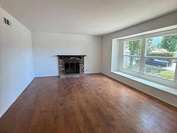 2nd image of 3733 Cullen Ct