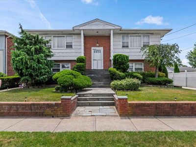 227 Randall Avenue, Lawrence, NY, 11559