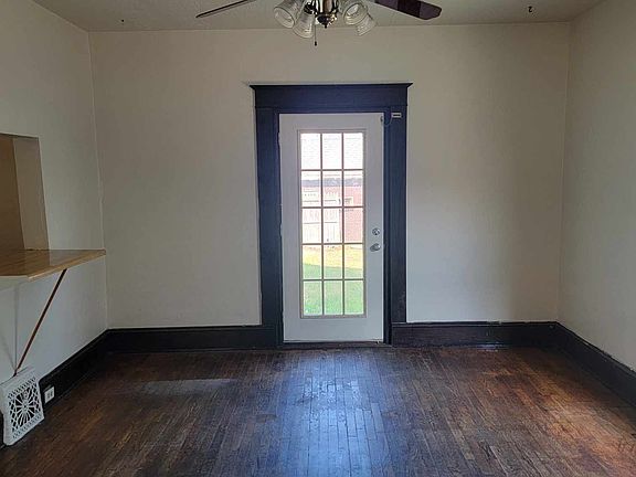 3rd image of 203 Center St