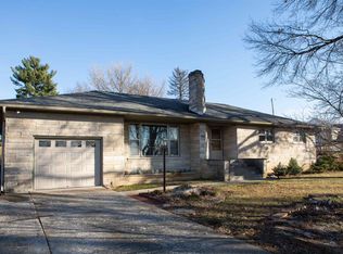 102 Edgewood Dr, Bedford, IN