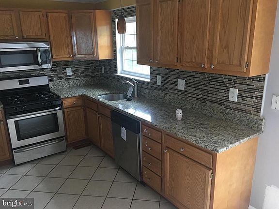 4th image of 7036 Migliori Ct