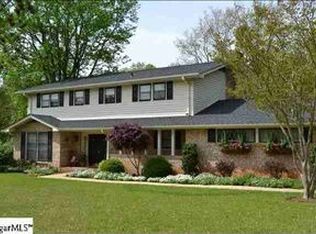 198 Edgewood Dr, Mauldin, SC 29662