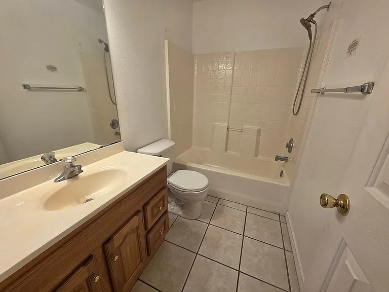 123 Wayside Ln — Photo 13