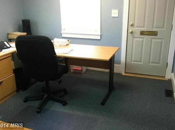 5th image of 211 Fulford Ave