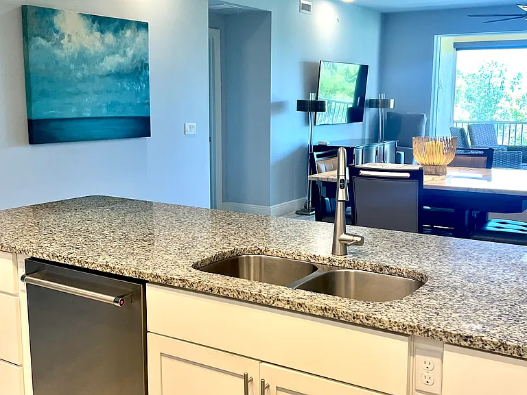 260 Hidden Bay Dr #204 — Photo 6
