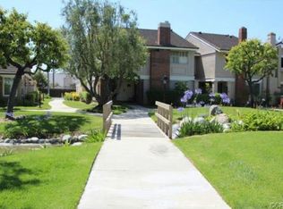 5242 Charing Cross Rd, Westminster, CA 92683