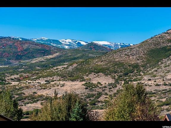 3rd image of 12389 N Deer Mountain Blvd