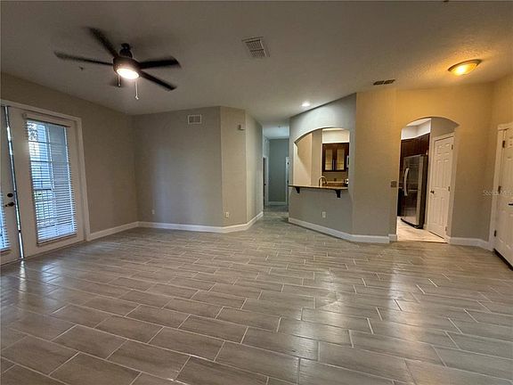 3rd image of 3001 LAUREL RUN LANE #104