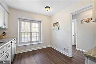 821 Stockbridge Dr — Photo 5
