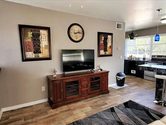 2nd image of 130 N Highland Ave APT 2