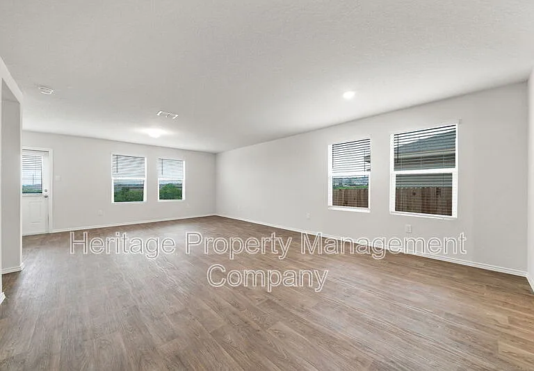 2917 Wentwood Run — Photo 6