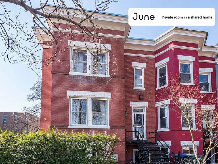 922 I St SE #2B — Photo 12