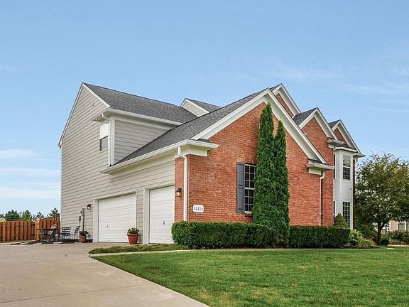 2nd image of 14139 Charity Chase Cir