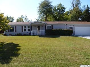 3 Jer Mar Dr, Warsaw, IL 62379