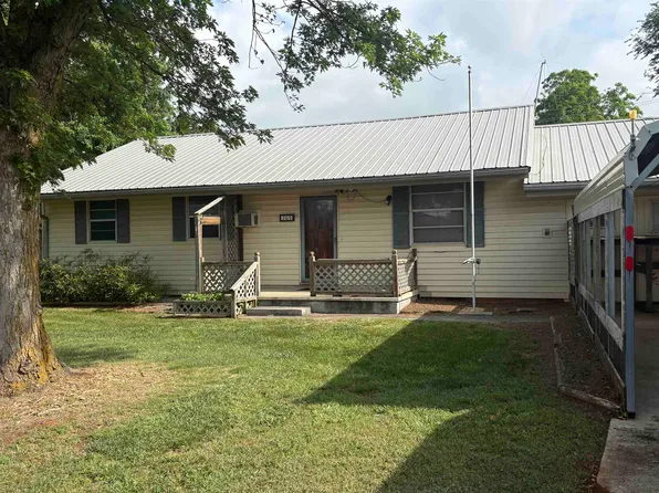705 W Caddo St, Marlow, OK 73055