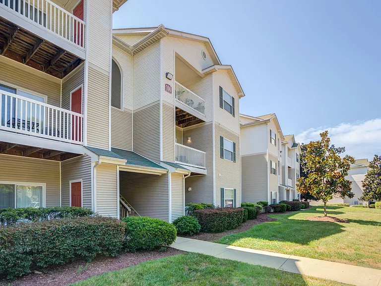 Exterior View of Lenoxplace