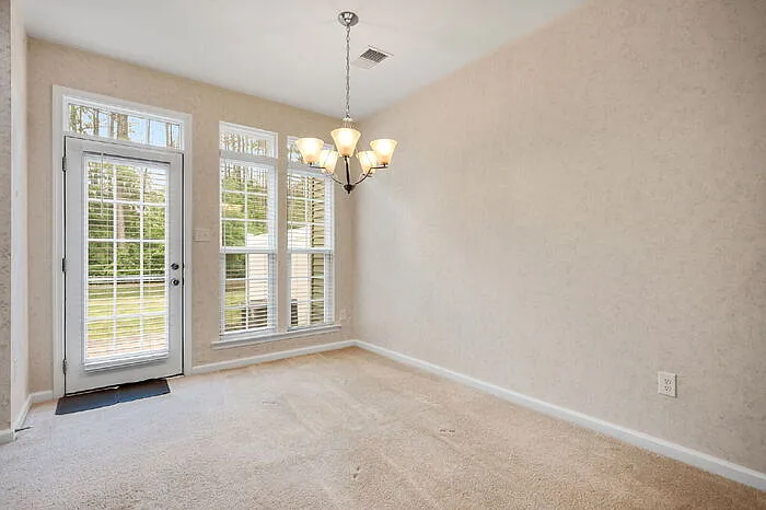 8954 Ringview Dr — Photo 11