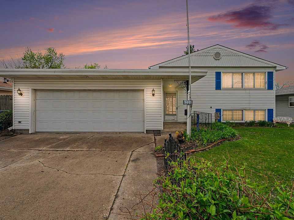 1st image of 9324 Saric Dr