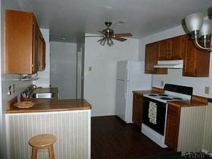 3rd image of 140 Tallow Wood Dr