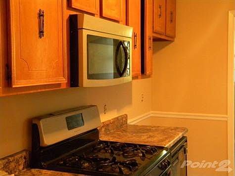 3rd image of 8281 Meadow Ln S