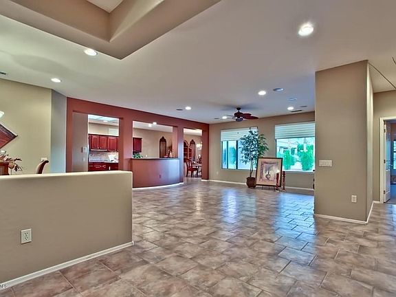 5th image of 16532 W Flora Ln