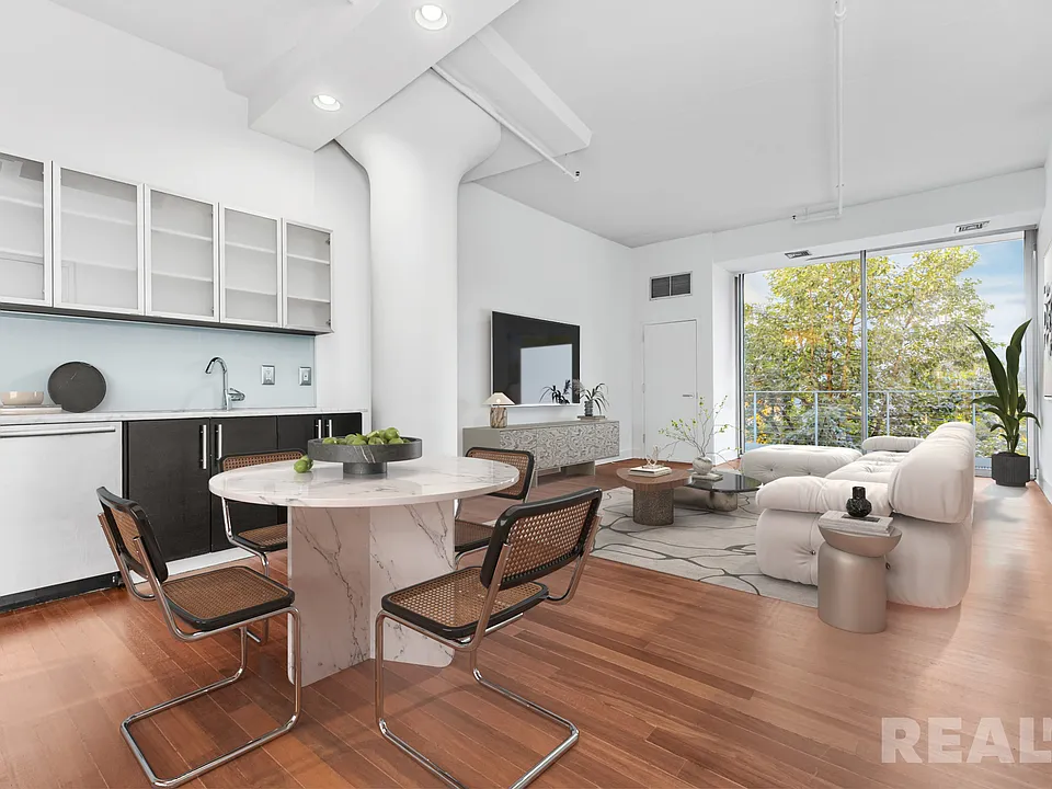 99 Gold St #4K