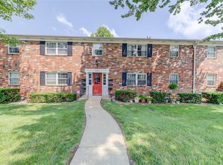 3133 Roger Williams Dr APT F, Bridgeton, MO