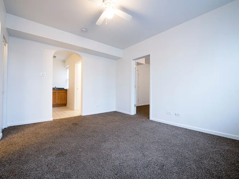 9244 S Saginaw Ave — Photo 25