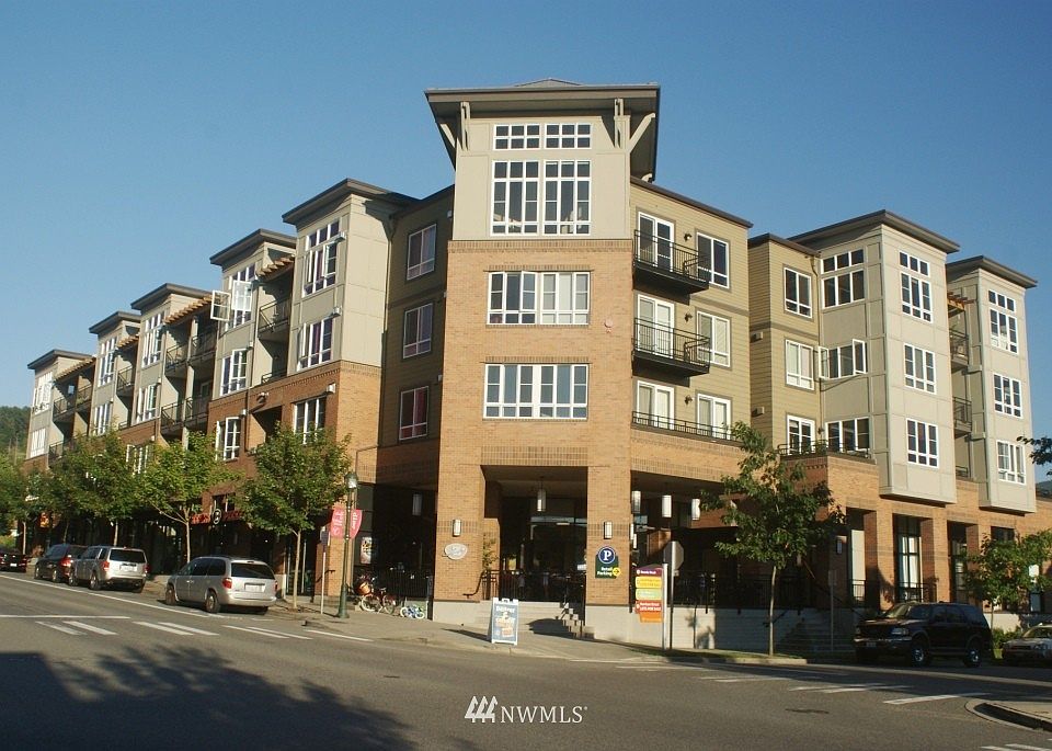 1st image of 1840 25th Avenue NE #S207