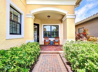 13673 Mandarin Cir, Naples, FL 34109