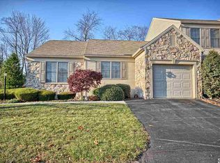 1063 Pebble Ct, Mechanicsburg, PA 17050