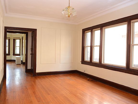 5th image of 7711 S Kingston Ave #3