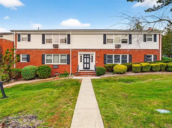 4 Danbury Court #1306, Suffern, NY 10901