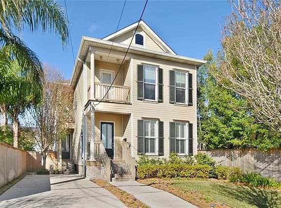 2nd image of 418 Eleonore St