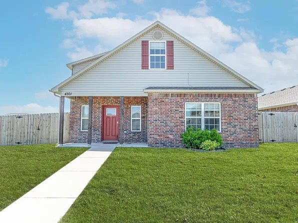 4301 SW Gallatine Ave, Bentonville, AR 72713