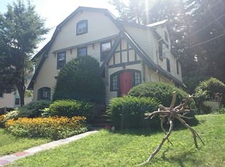 242 Clark Rd, Brookline, MA 02445