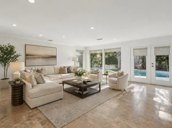 1302 Riverview Cir, Houston, TX 77077