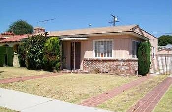 1st image of 3009 W 81st St