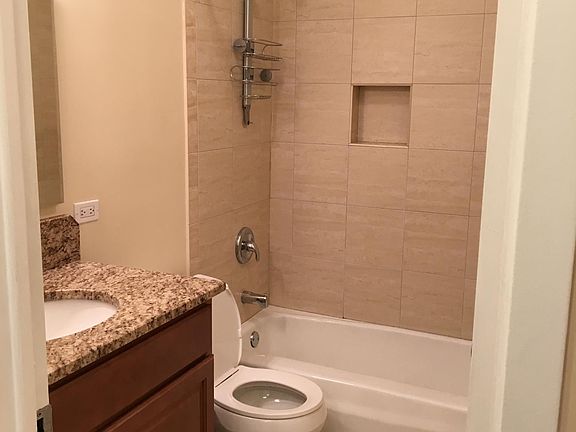 4th image of 1560 N Sandburg Ter #805