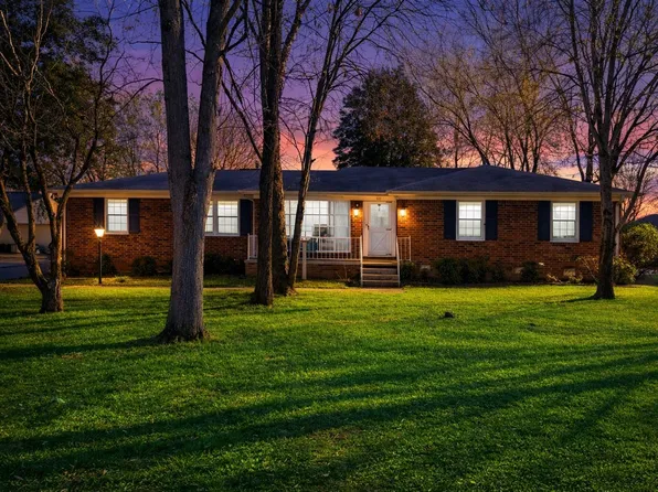 118 Bel Aire Dr, Winchester, TN 37398