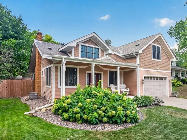 2584 S Shore Blvd, White Bear Township, MN 55110